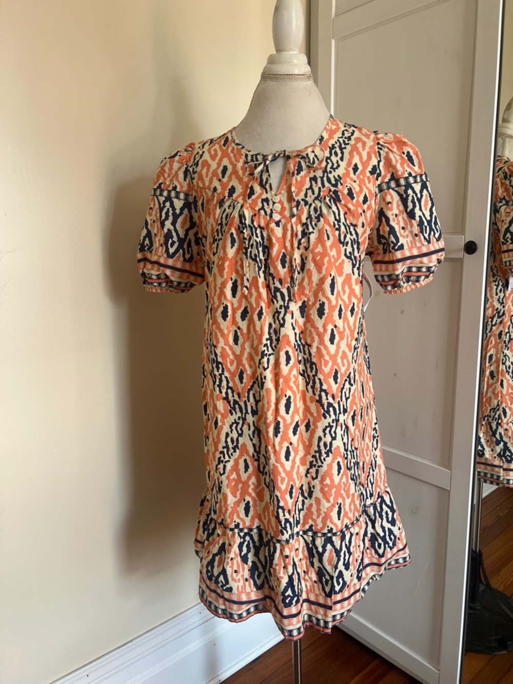 Kindred. Ikat Vibrant Boho Print Keyhole Mini Dress- Cotton - NWT - XL